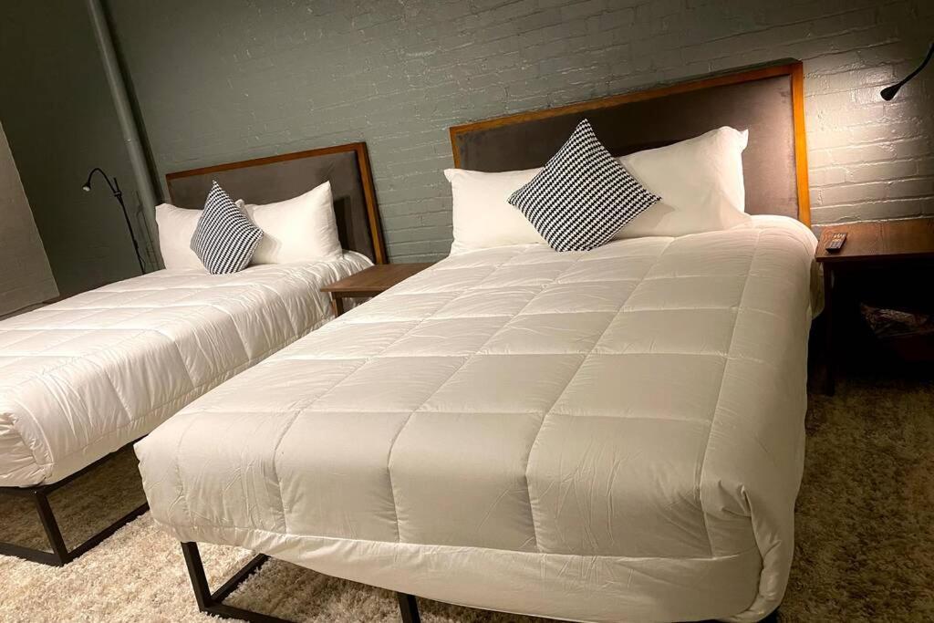3E-Spacious 2 Bedroom In Oakland, Sleeps 8 Pittsburgh Extérieur photo